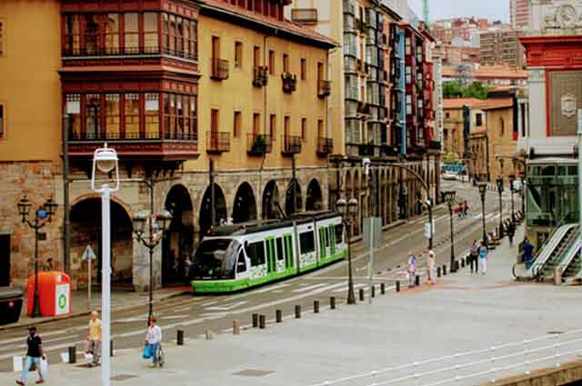 Cómo moverse por Bilbao en Transporte